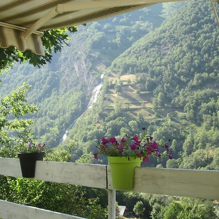Gite Eslias Viella  Exteriér fotografie